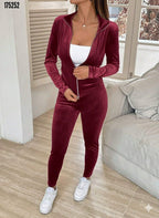 Kadın Kadife Fermuarlı Bluz & Bol Paça Pantolon İkili Takım – Şık, Rahat ve Modern Stil