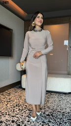 Kadın Balıkçı Yaka Toka Detaylı Sandy Kumaş Midi Elbise