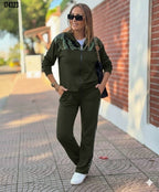 Kadın Önden Fermuarlı Pul Payetli Viskon İki İplik Alt-Üst Takım – Şık & Rahat Set