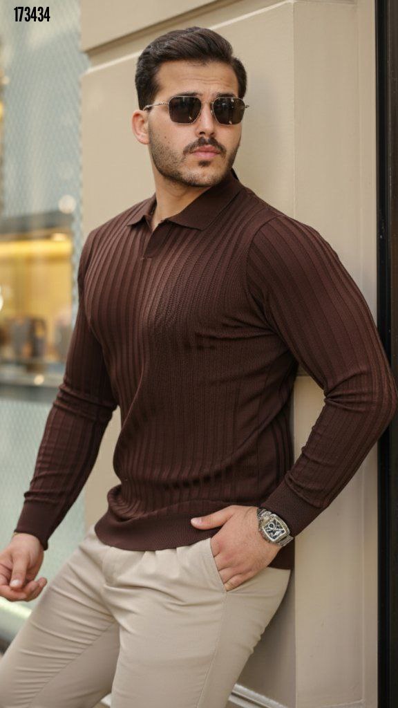 Erkek V Yaka Triko Kazak – Şık Kesim, Geniş Omuz Gösteren Slim Fit Etki