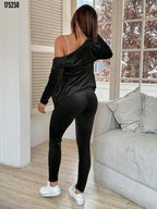 Kadın Kadife Fermuarlı Bluz & Bol Paça Pantolon İkili Takım – Şık, Rahat ve Modern Stil