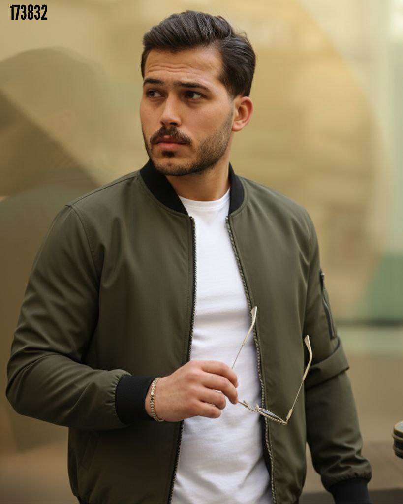 Erkek Kapitone Bomber Mont – Orijinal Tam Kalıp, Şık ve Sıcak Tutarlı Kapitone Kumaş Dış Giyim