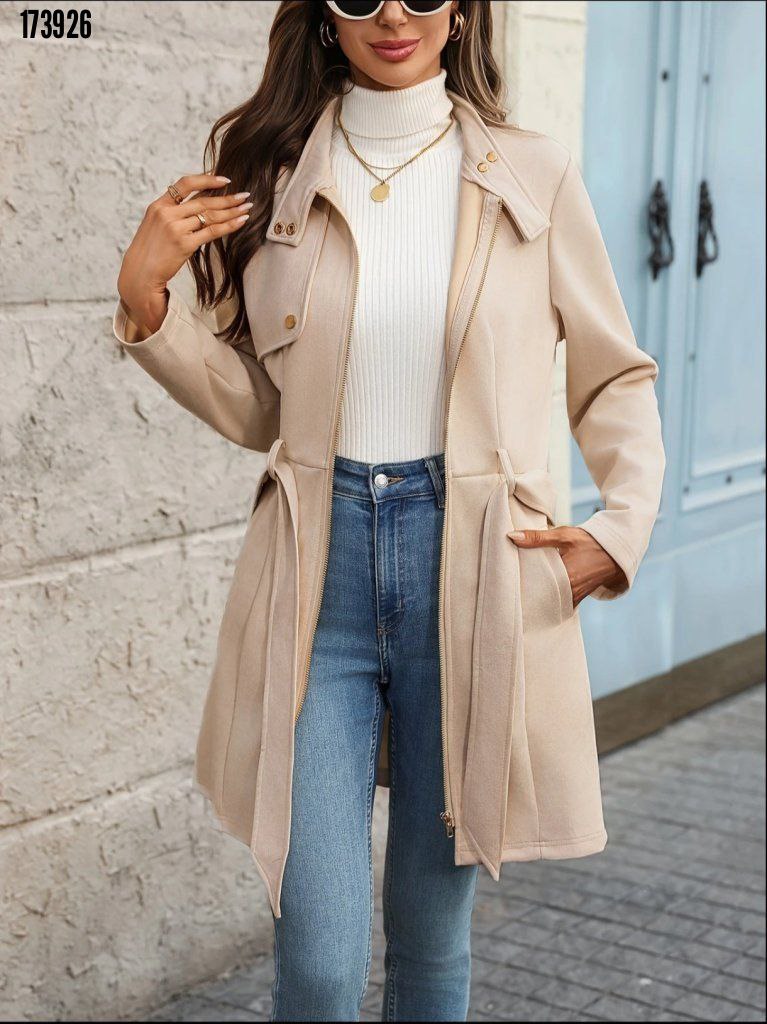 Kadın Süet Kaşe Kaban – Boyundan Düğmeli, Fermuarlı, Beli Kuşaklı Uzun Kollu Şık Dış Giyim