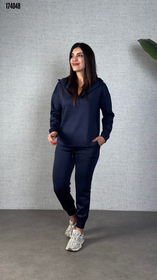 Kadın Kapüşonlu Uzun Kollu İkili Takım – Rahat & Modern Alt-Üst Set