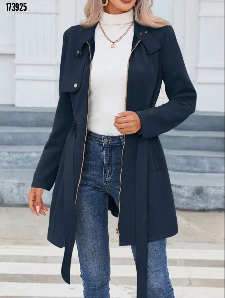 Kadın Süet Kaşe Kaban – Boyundan Düğmeli, Fermuarlı, Beli Kuşaklı Uzun Kollu Şık Dış Giyim
