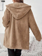 Kadın Kapşonlu Önden Fermuarlı Cepli Welsoft Peluş Ceket – Yumuşak & Sıcak Dış Giyim